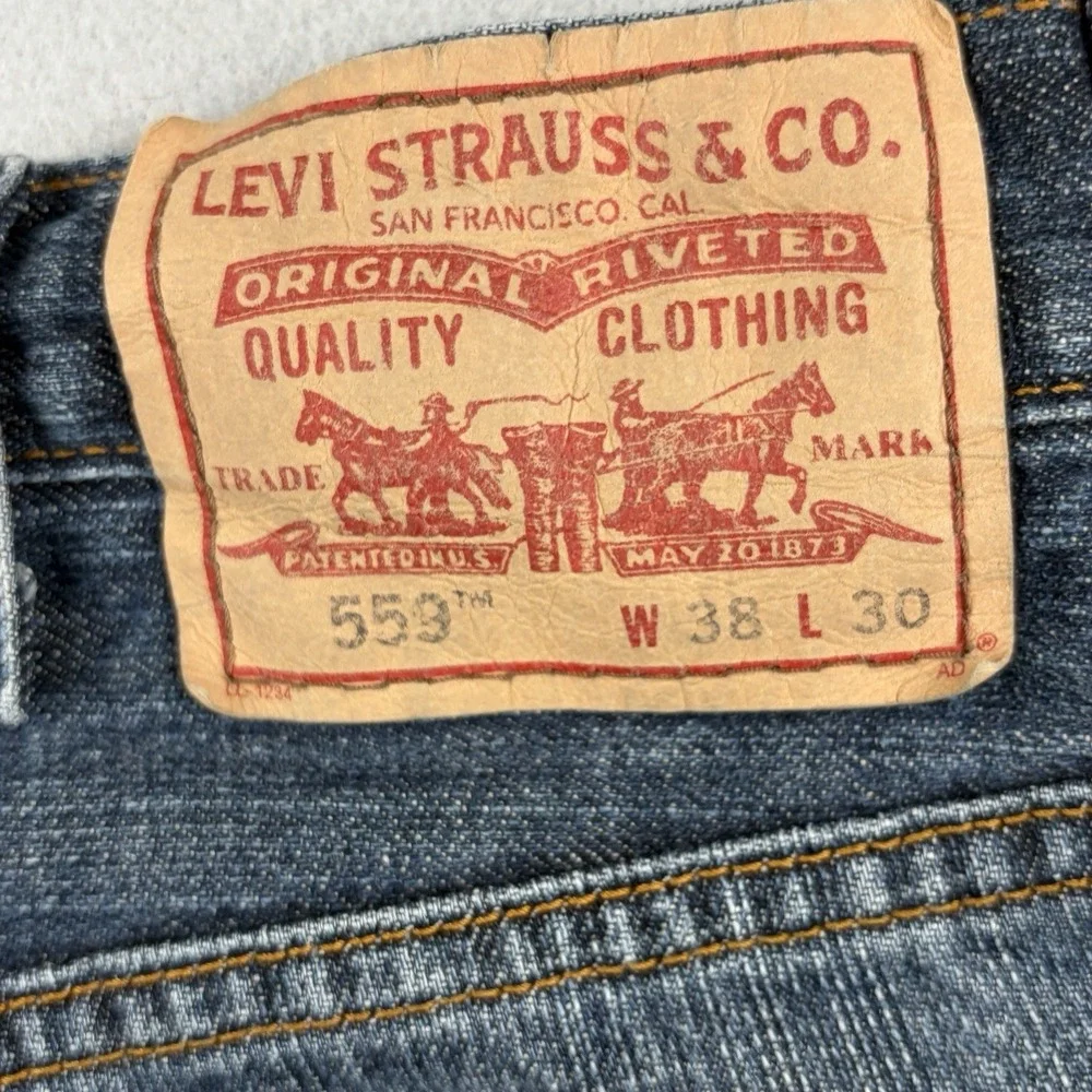 Levi's 559 Relaxed Straight Jeans Men's 38x30 Medium Wash Denim